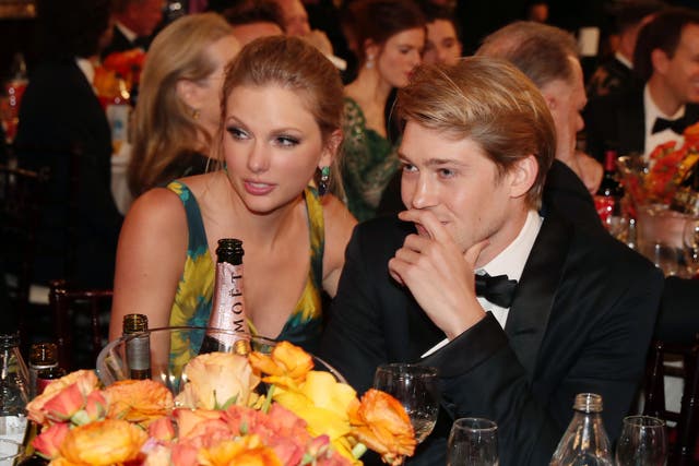 <p>Joe Alwyn dated Taylor Swift for six years without putting a ring on it</p>